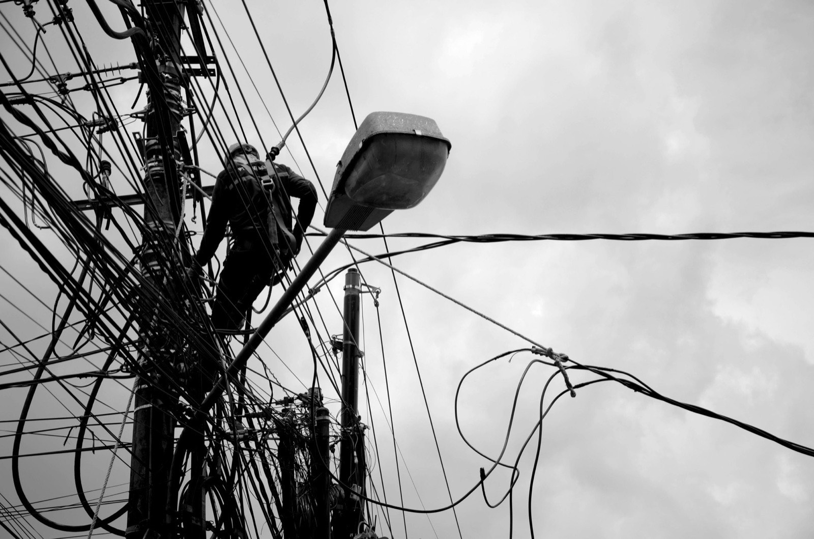 Electrical wiring work — how electricians can win more local customers